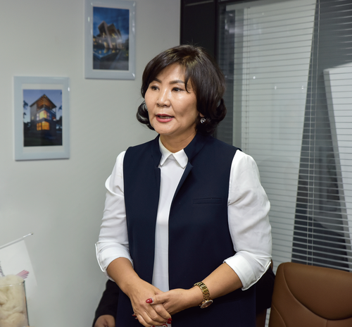 “Үлэмж кашимер” ХХК-ийн гүйцэтгэх захирал М.Сосордулам: Дэлхийд Монгол ноолуурын үнэлэмжийг өсгөхийн төлөө ажилладаг